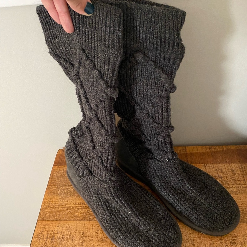 UGGs - women